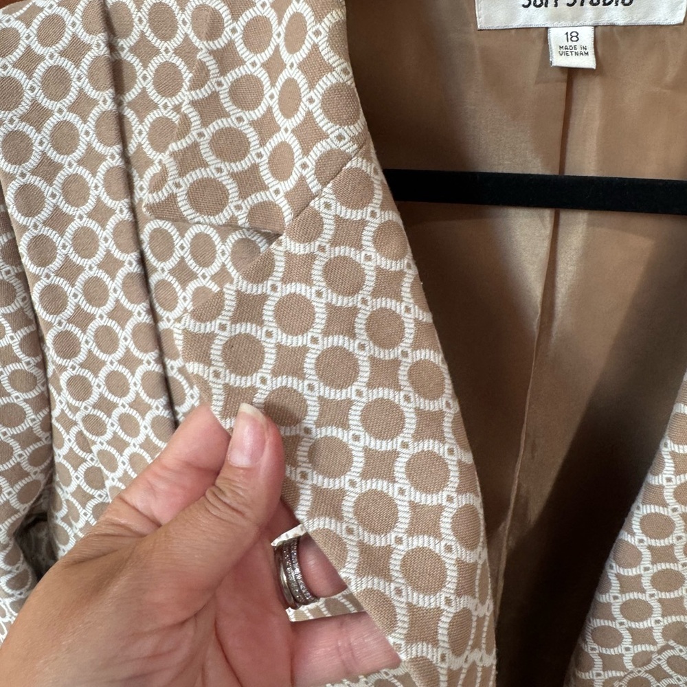 Suit Studio Beige Geometric Patterned Women's Lon… - image 5